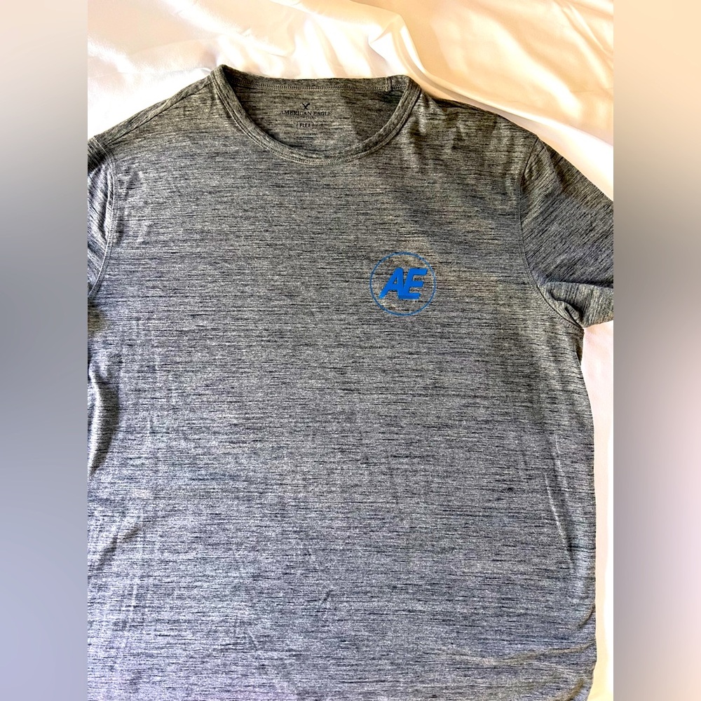 American Eagle Outfitters Flex Men's Gray T-Shirt
